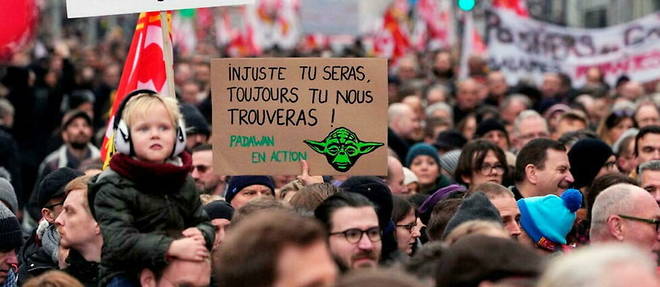 Les syndicats esperent reunir autant de personnes que lors de la manifestation du jeudi 23 mai, soit 2,5 millions de Francais, selon leurs chiffres.
