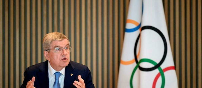 Le president du CIO, Thomas Bach, a recommande mardi le retour des sportifs russes a la competition, sous certaines conditions.
Le president du CIO, Thomas Bach, a recommande mardi le retour des sportifs russes a la competition, sous certaines conditions.