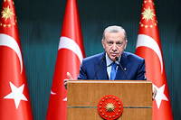 Erdogan bloque toujours l'élargissement de l'Otan à la Suède en lui reprochant sa passivité face à la présence de « terroristes » kurdes.
