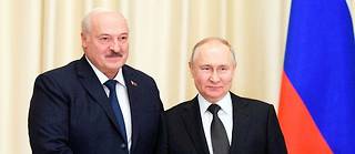 Depuis le début de la guerre en Ukraine, en février 2022, la Biélorussie est l'un des plus proches alliés de Moscou et de Vladimir Poutine.
