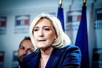 Pour Marine Le Pen, Emmanuel Macron &laquo;&nbsp;a peur du peuple&nbsp;&raquo;
