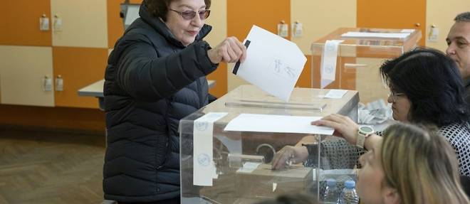 En Bulgarie, marasme et montee du camp prorusse apres un enieme scrutin