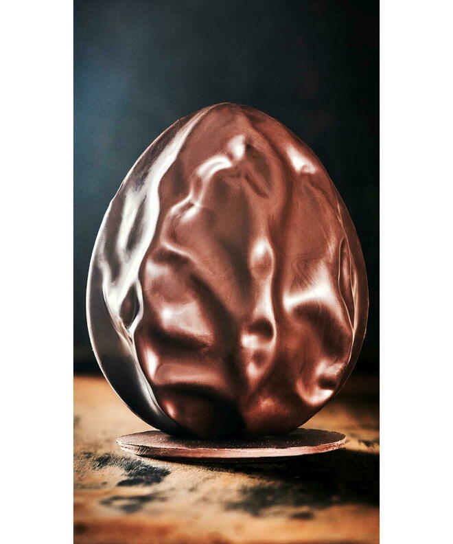 L’œuf praliné au chocolat noir de Jeffrey Cagnes.
 ©  DR