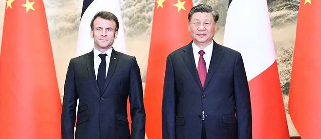 On a trip to China, Emmanuel Macron met President Xi Jinping.
