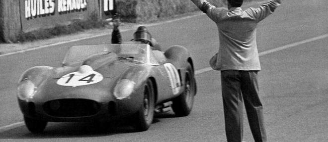 C'est en 1958 que le pilote americain Phil Hill remporte la premiere de ses 3 victoires au Mans sur Ferrari, le debut d'une periode de domination presque sans partage pour la marque au cheval cabre dans la Sarthe.
