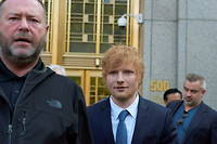 Accus&eacute; de plagiat, le musicien Ed Sheeran chante en plein&nbsp;tribunal