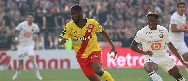 Kevin Danso (Lens) and Jonathan David (Lille) would be prime recruits for PSG.
