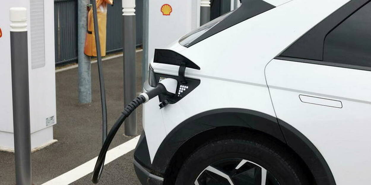 Six nouvelles bornes de recharge rapide pour véhicules électriques