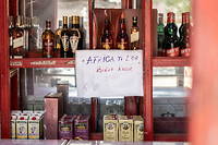 La biere russe << Africa Ti L'or >> est une illustration de plus de la guerre economique lancee a la France a travers l'attaque d'un marche ou  le groupe francais Castel  etait dominant en Afrique subsaharienne.
