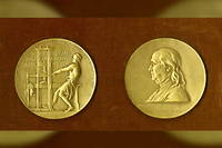 Le prix Pulitzer compte plusieurs catégories, dont une de journalisme.
