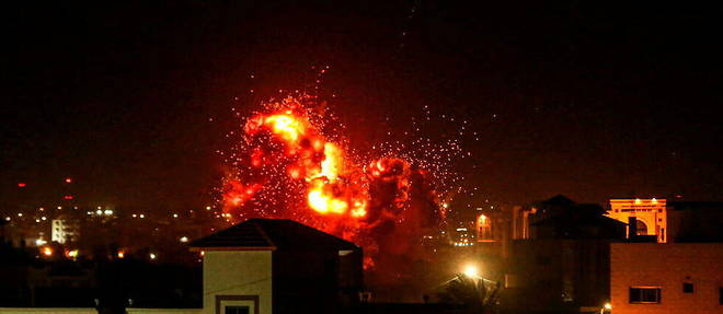 Un incendie dans la ville de Gaza, le 2 fevrier, cause par des frappes aeriennes israeliennes. (Image d'illustration)
