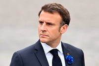 Macron exprime sa solidarit&eacute; au maire d&eacute;missionnaire de Saint-Brevin