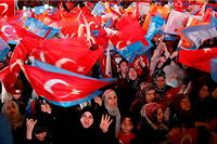 &Eacute;lections en Turquie&nbsp;: Erdogan sous les 50&nbsp;%, sur 90&nbsp;% des bulletins