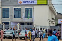 De l'Afrique &agrave; Paris, la banque nig&eacute;riane Access Bank pousse ses pions
