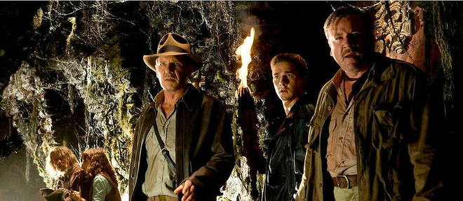 En 2008, Harrison Ford renfile son costume d'Indiana Jones dans Le Royaume du crane de cristal.

