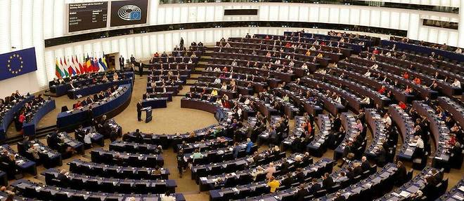Les elections europeennes de 2024 en France se tiennent le 9 juin 2024 afin d'elire les 79 eurodeputes representant la France au Parlement europeen.
