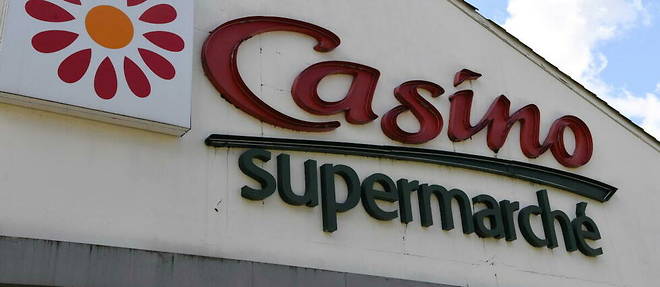 Casino etait endette a hauteur de 6,4 milliards d'euros fin 2022 (dont 4,5 milliards concernant son activite en France).
Casino etait endette a hauteur de 6,4 milliards d'euros fin 2022 (dont 4,5 milliards concernant son activite en France).