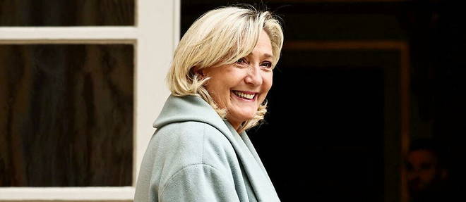 Marine Le Pen arrivant a un rendez-vous a Matignon, le 11 avril 2023. 