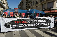Une coalition internationale d'ONG et de collectivites entend contraindre TotalEnergies a s'aligner sur les objectifs determines lors de l'accord de Paris (illustration).
