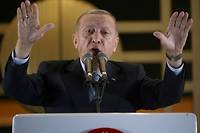 Erdogan retrouve une Turquie profond&eacute;ment cliv&eacute;e