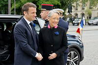 RN &laquo;&nbsp;h&eacute;ritier de P&eacute;tain&nbsp;&raquo;&nbsp;: Emmanuel Macron maintient sa confiance &agrave; &Eacute;lisabeth Borne