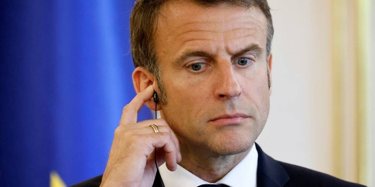 "Héritier de Pétain": sévèrement critiqué, Macron assure Borne de sa "confiance"