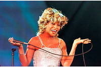 Tina Turner sur scene en 1997.
