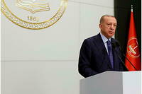 Pour etre reelu, le president turc Recep Tayyip Erdogan a su habilement jouer avec les limites du systeme electoral.
