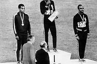 Jim Hines a remporte la medaille d'or aux Jeux de Mexico en 1968.
