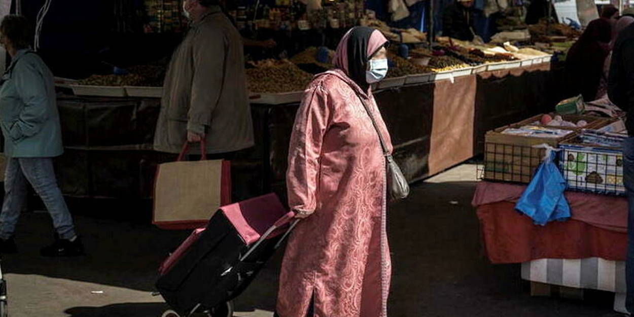 Laïcité : l’abaya, le vêtement qui fait débat