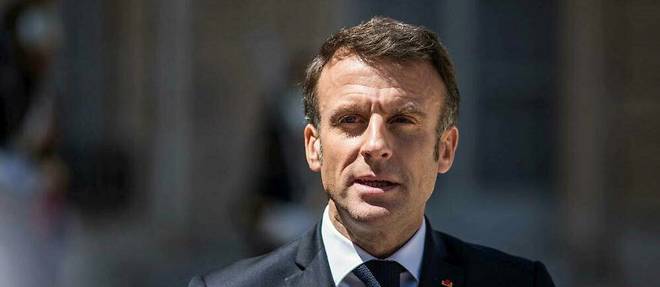 Emmanuel Macron a reagi sur Twitter a l'attaque au couteau qui a fait plusieurs blesses a Annecy, jeudi 8 juin.
