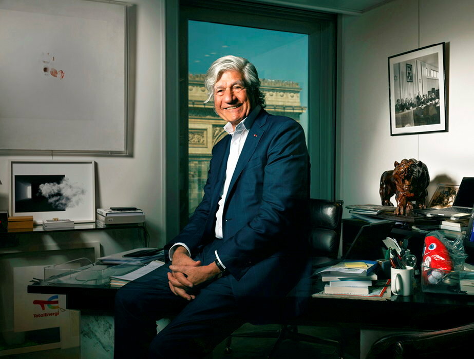 Tireless.  In thirty years at the head of Publicis, Maurice Levy has raised the agency to the podium of the giants of communication.  Here, in his office, June 1st.
