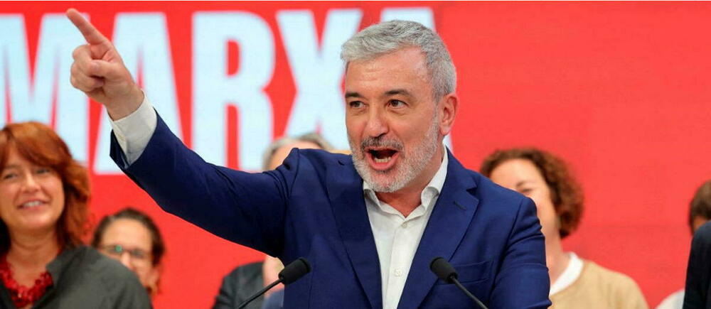 Barcelone le candidat socialiste élu maire grâce à une surprenante