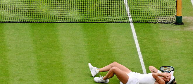 Marketa Vondrousova lors de sa victoire dimanche en finale de Wimbledon.
Marketa Vondrousova lors de sa victoire dimanche en finale de Wimbledon.