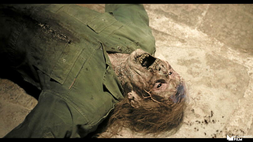 L'un des maquillages de zombie truqué digitalement par la firme française Mathematic pour <em>The Walking Dead : Daryl Dixon</em>.
 ©  Mathematic