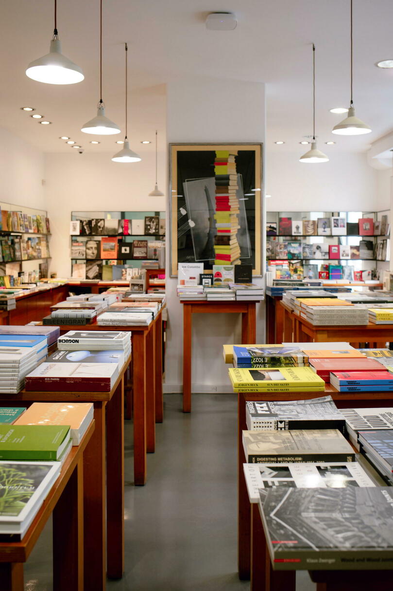 La librairie 7L, en souvenir de Karl Lagerfeld.
 ©  Mathieu Zazzo