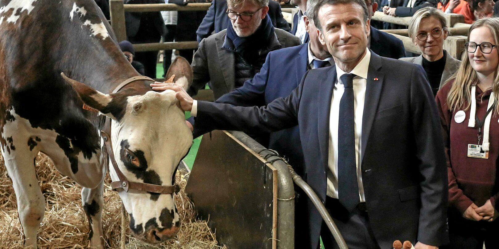 Emmanuel Macron : après la boulette, la pirouette