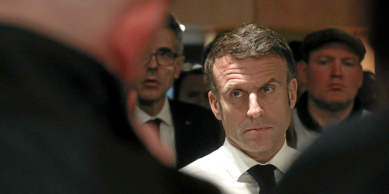 Salon de l’agriculture : Macron et Attal chargent le RN de Bardella après le « bordel » de samedi