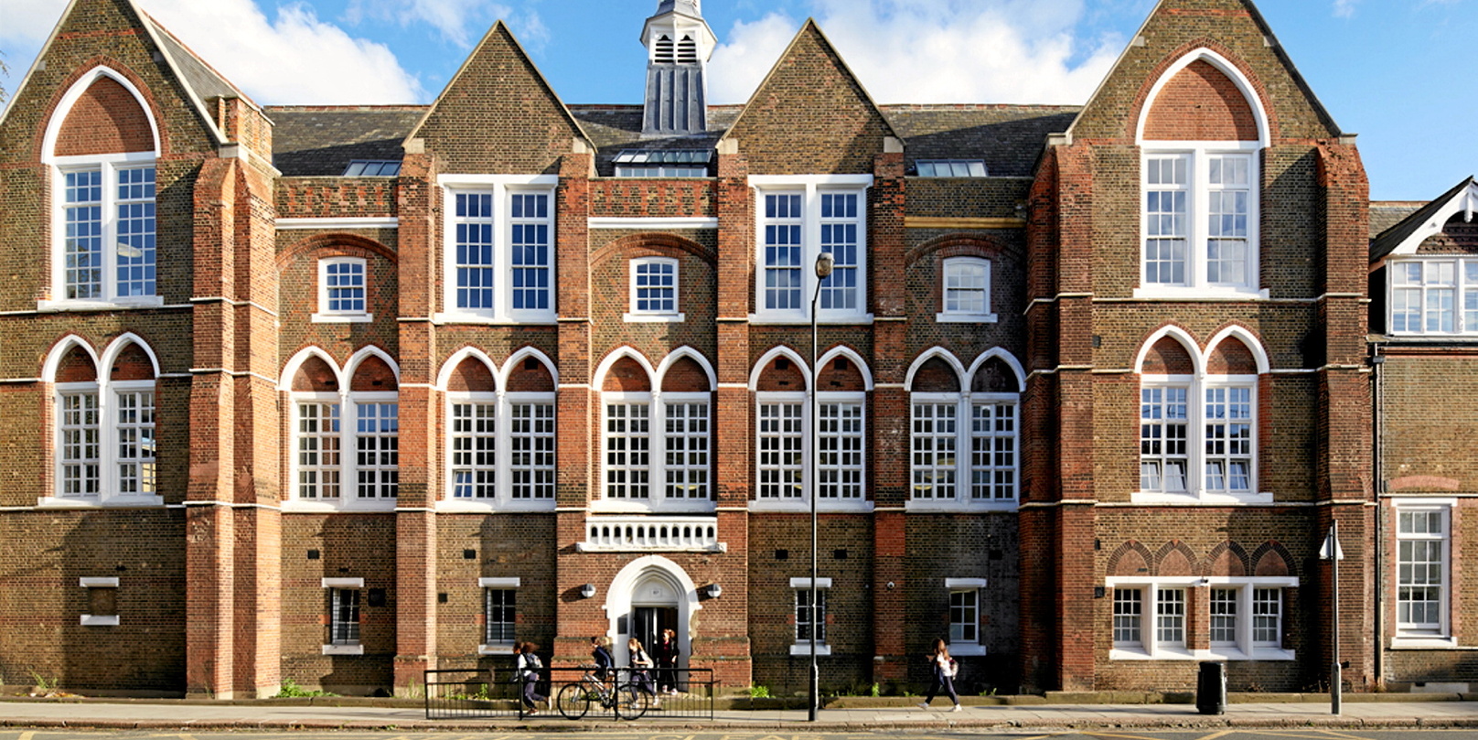 Au RoyaumeUni, la taxation des écoles privées inquiète les