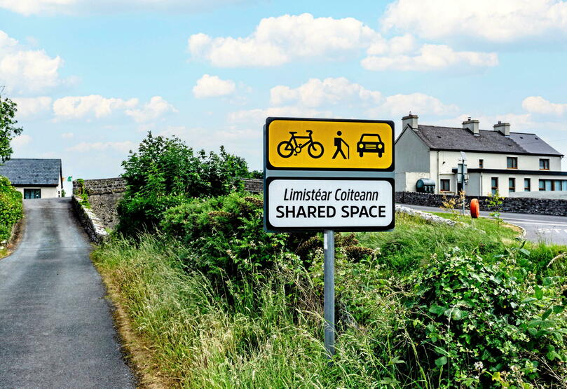 Faut Il Adh Rer La Naked Road Et Supprimer La Signalisation