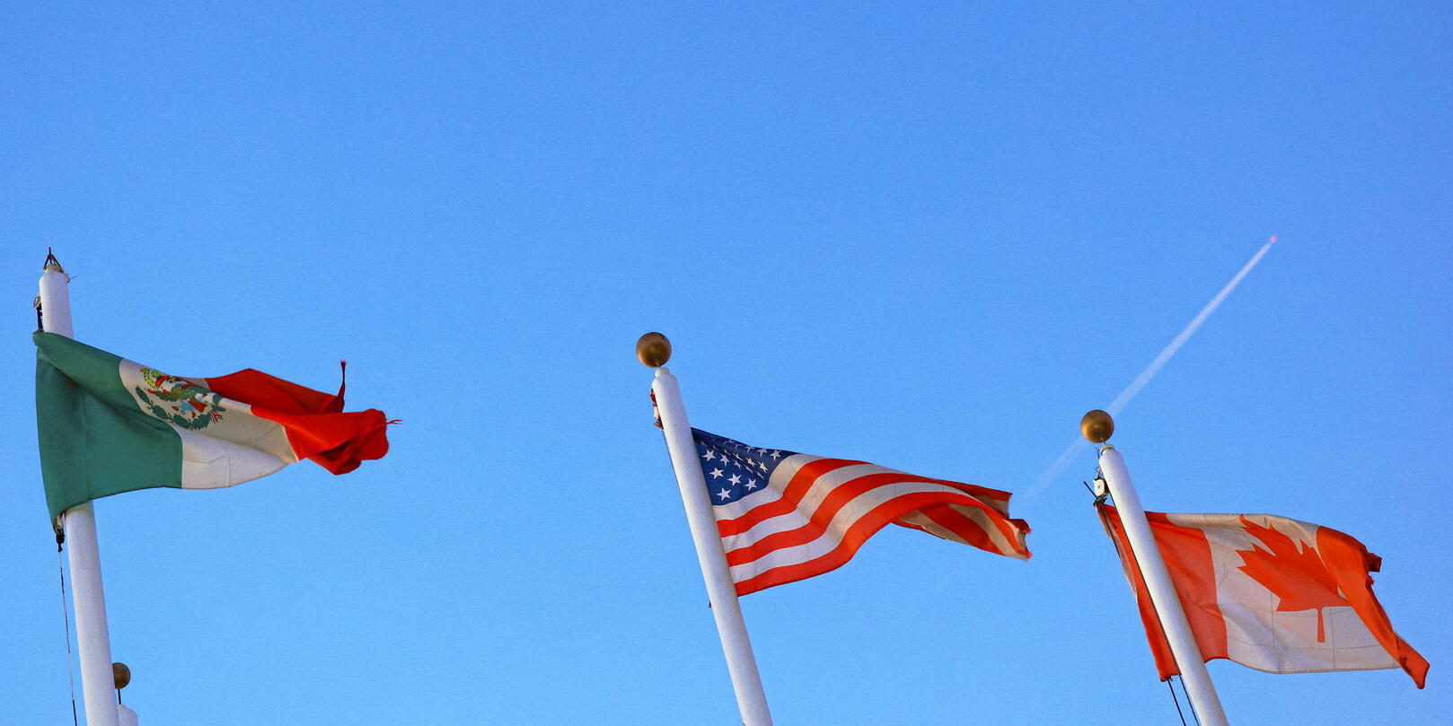 Le Canada, le Mexique et la Chine rétorquent à Trump sur les droits de douane