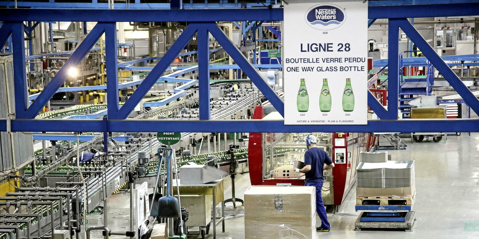 Eaux contaminées de Nestlé : « Le comportement d’Alexis Kohler en dit long sur son implication dans l’affaire »
