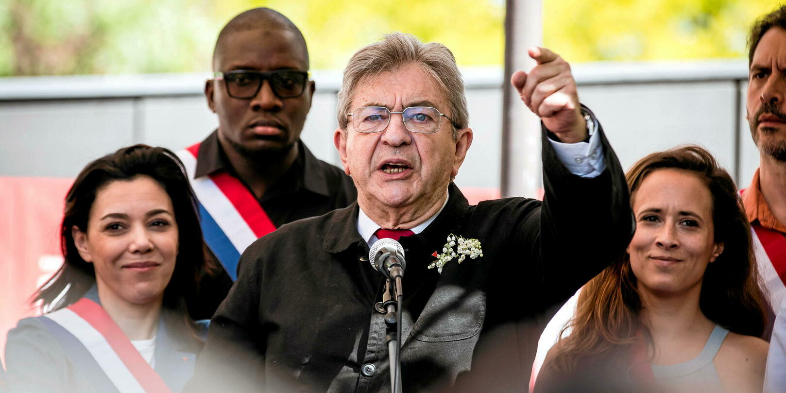 « Certains Insoumis étaient tétanisés » : les dessous du livre qui accable Mélenchon