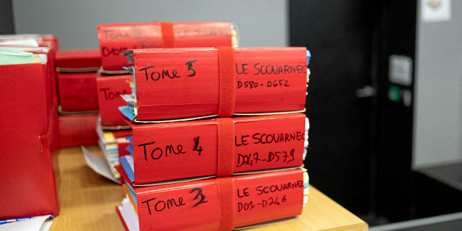 Procès Le Scouarnec : un ancien médecin pris en flagrant délit de faux témoignage
