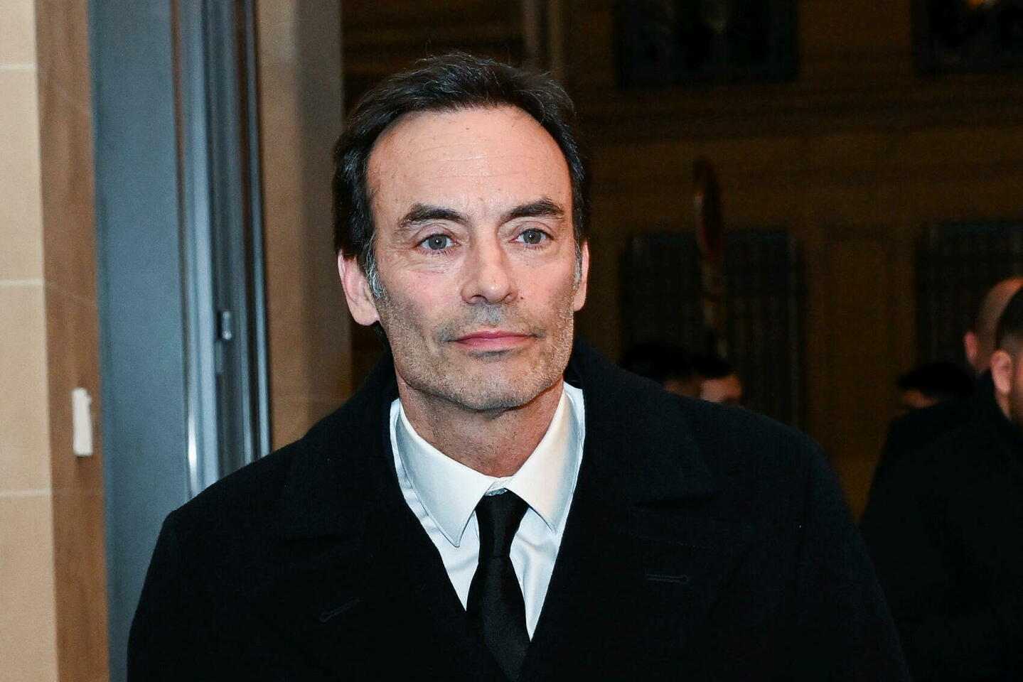 « Un déni de paternité » : Anthony Delon dévasté par le testament secret de son père